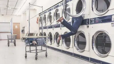 Comment se séparer de la corvée du linge ?