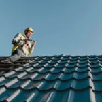 Toiture à Nantes : comment choisir un couvreur fiable sans se faire piéger ?